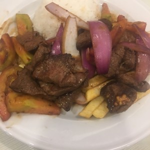 lomo saltado