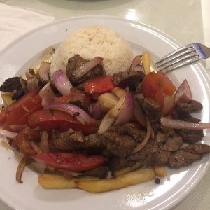 Lomo Saltado