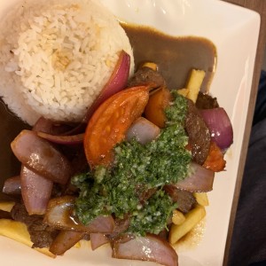 lomo saltado