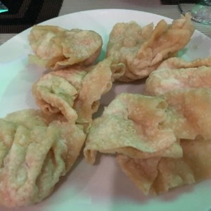 wanton con camarones