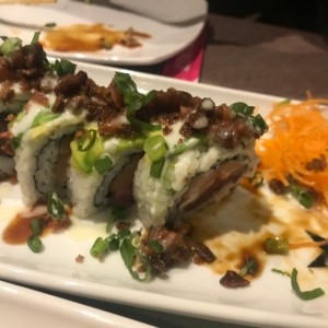 sushi con atun