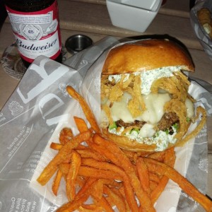 "Que Bolu" #burgerweekpty 