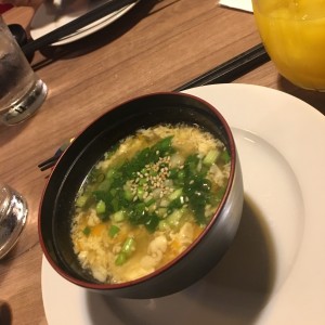 sopa de huevo