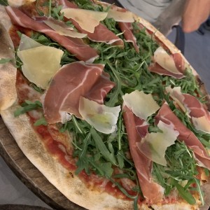 Pizza Prosciutto e Tartufo