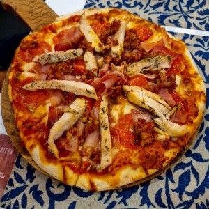 Pizze Speciali - Pizza Carnívora