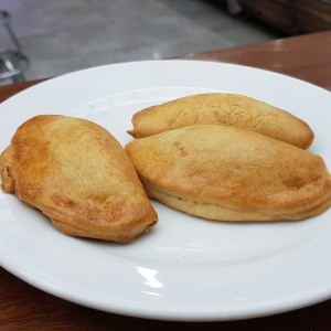 Empanada de CARNE