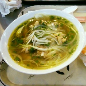 Pho de pollo