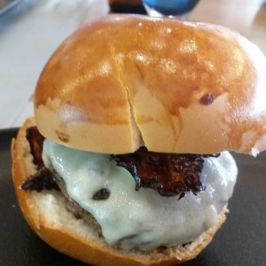 Triple Muuuh Burger - Burger Week