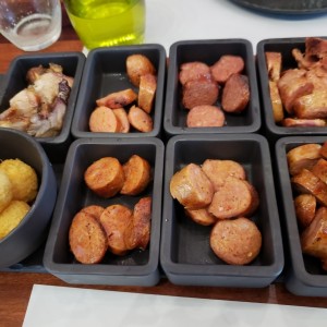 picada de chorizos