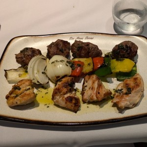 Brocheta Mixta