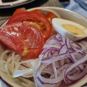 ensalada de cebolla y tomate