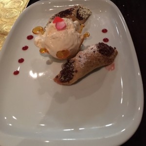 Postres - Cannoli