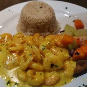 Camarones coco y curry