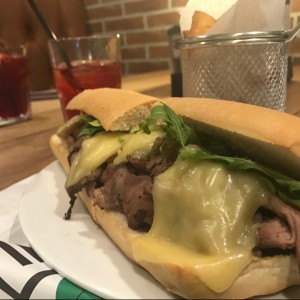 Sandwiches calientes - New Orleans