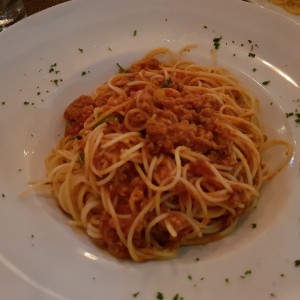 Espagetti a la bolognesa.