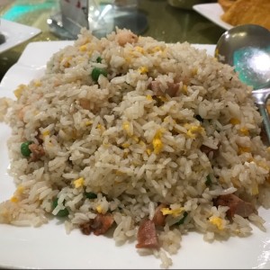 arroz frito yang chow