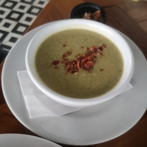 Sopas - Brocoli cheese Soup