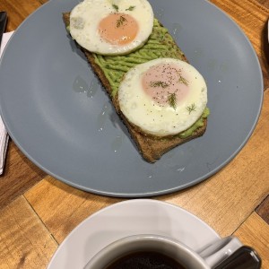 Desayunos - Avocado Toast