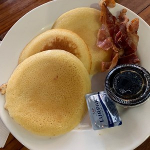 Desayunos - Pancakes & Bacon