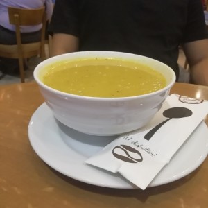 Sopa de lentejas importadas grande