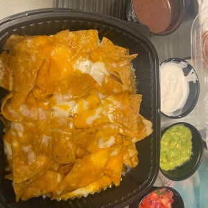 Super nachos dos cucharas