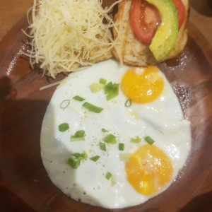 Huevos Fritos con tostadas