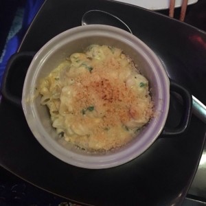 SIDES - MAC AND JALACHEESE