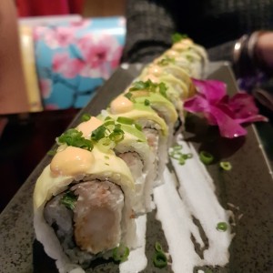 DRAGON ROLL