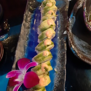 DRAGON ROLL