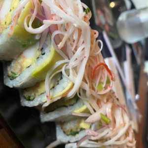 Ceviche roll 