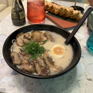 Sopas - Sugoi Ramen