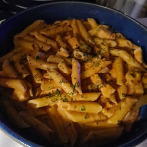 penne con salmon ahumado