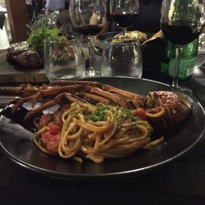 Linguini con langosta