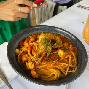 Pasta con Mariscos