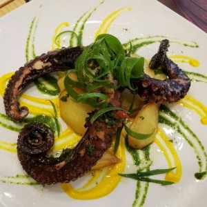 pulpo a la parrilla 