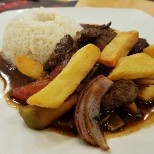 lomo saltado 