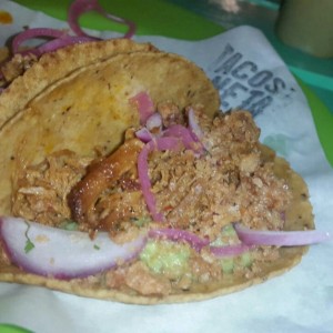 tacos de cochinita pibil