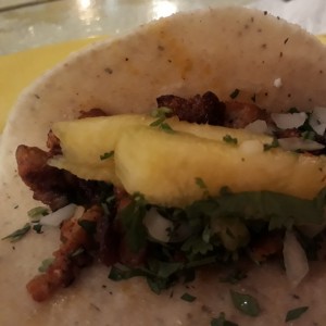 taco al pastor 