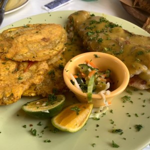 Filete de Pescado al Coco y Curry