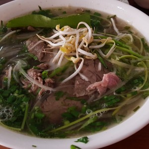 pho carne mixta 