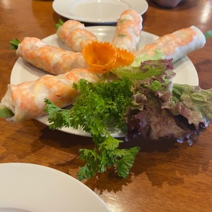 Shrimp spring roll