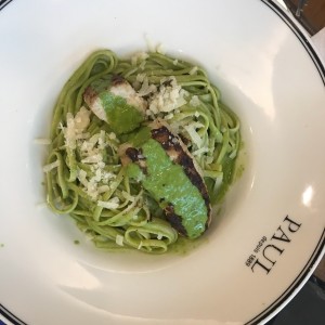 corvina con linguini al pesto