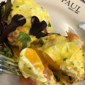 Salmon Eggs Benedict