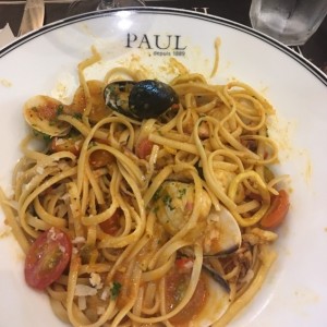 Lingueni Fruto di Mare Excelente