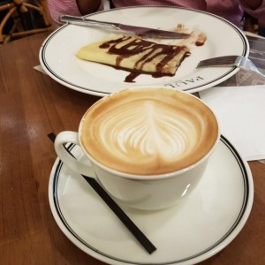 crepe de chocolate y capucchino