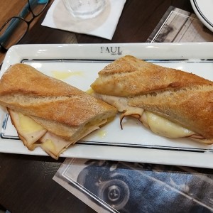 sandwiche pavo y queso