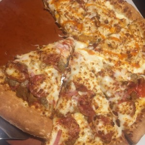 pizza all the meat