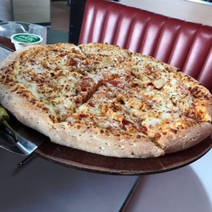 Pizza familiar de pollo con extra queso