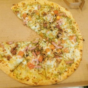 Pizzas - Alfredo Delight