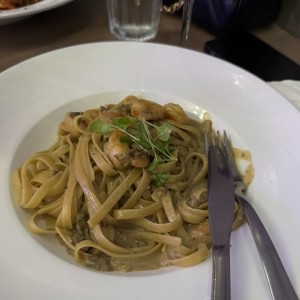 Fettuccine Gamberi e Porcini